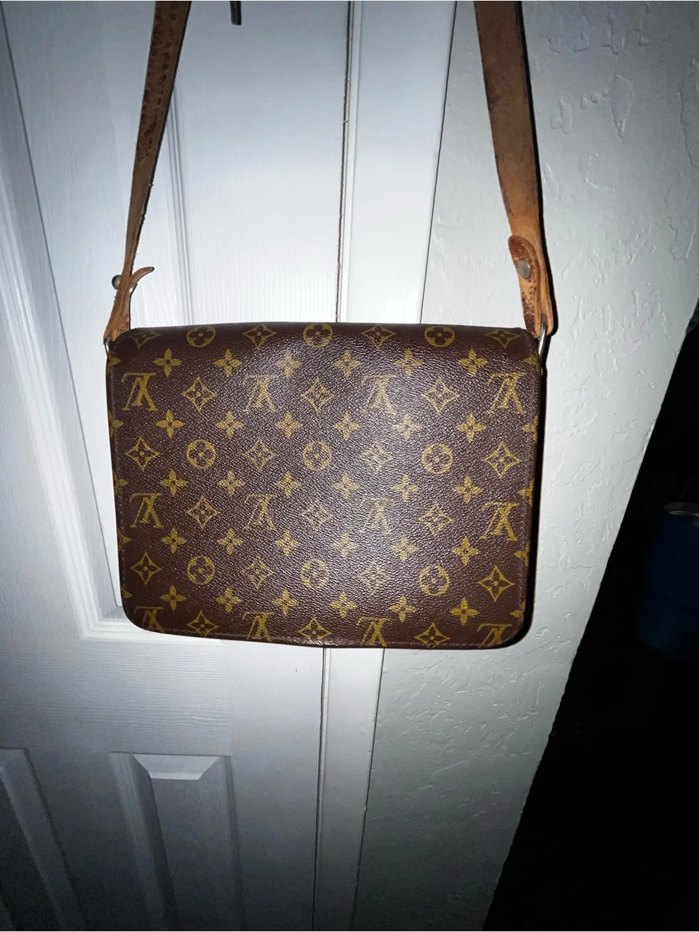 Louis Vuitton Monogram Canvas Crossbody Messenger in Brown and Tan Leather